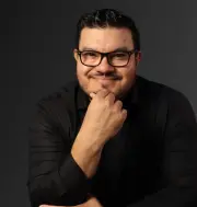 Ray Marfil, fundador de Vendemia